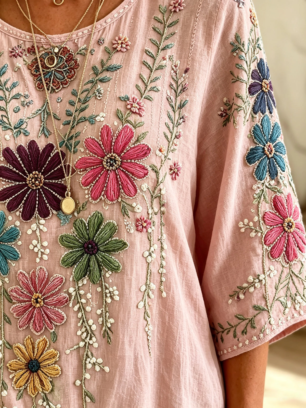 Women's Daisy Print Blouse