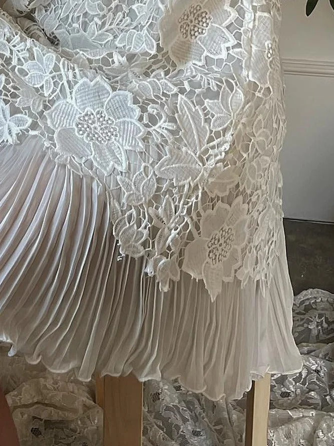 Women's Sleeveless Floral Lace Shift Dress