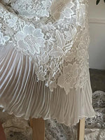 Women's Sleeveless Floral Lace Shift Dress