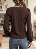 Women's Lace V-Neck Puff Sleeve Top