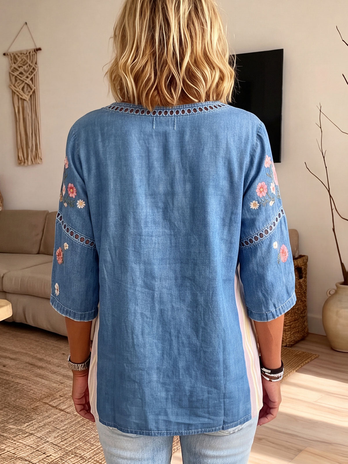 Women's Hollow Lace Spliced Color Block Floral Print 3/4 Sleeve Denim Blouse