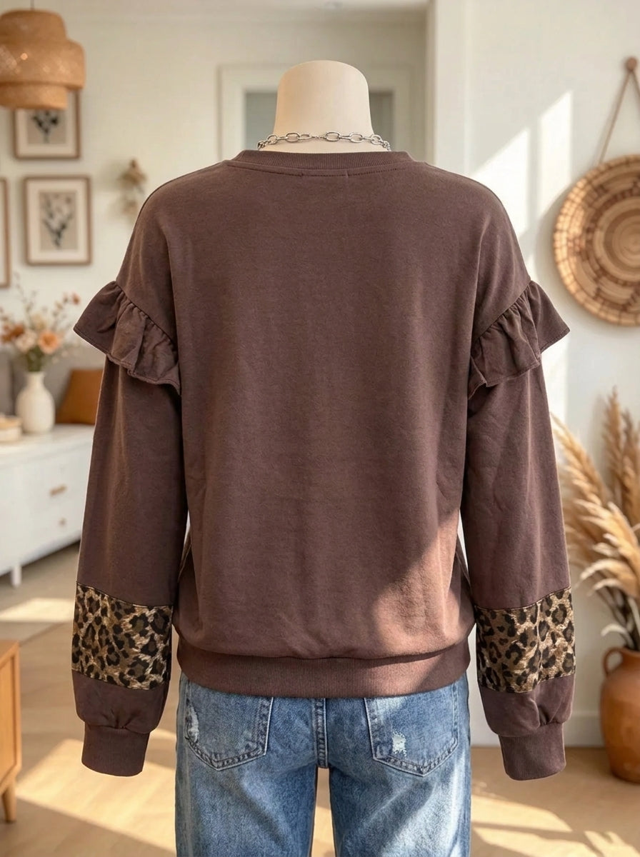 Women's Chevron Leopard Ruffled Shoulder Sweatshirt